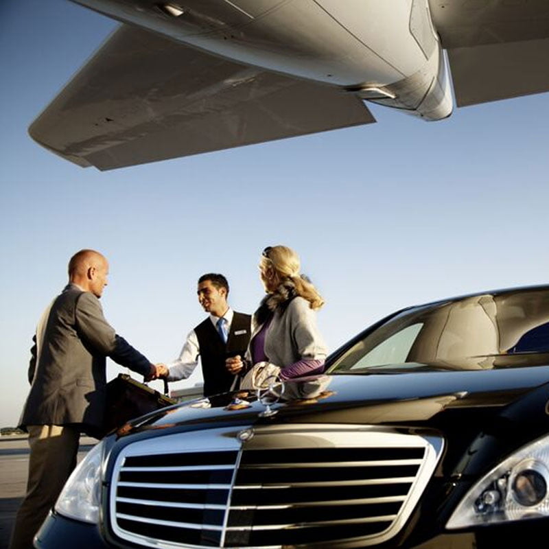 Professional chauffeur service to and from the airport